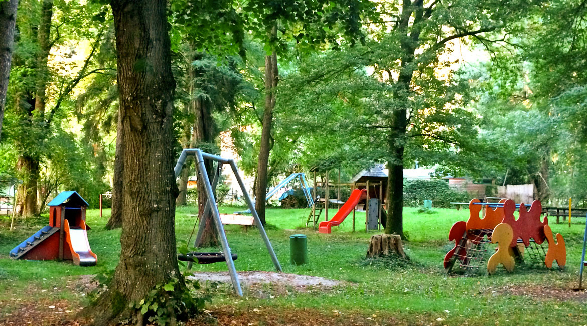 Belchenblick Baden-Wurtemberg - Staufen im Breisgau visuel 4/4 Belchenblick Baden-Wurtemberg - Staufen im Breisgau visuel 4/4