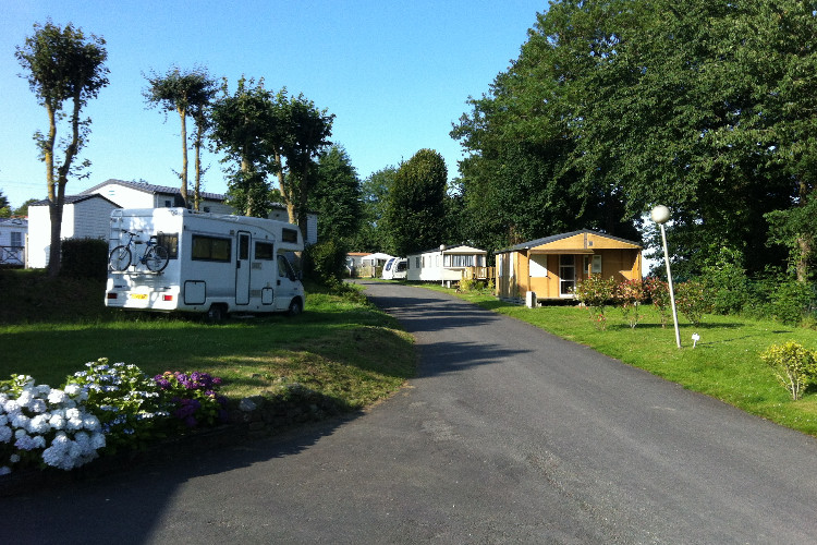 Camping du Lyvet Bretaña - Saint-Samson-sur-Rance visuel 1/3