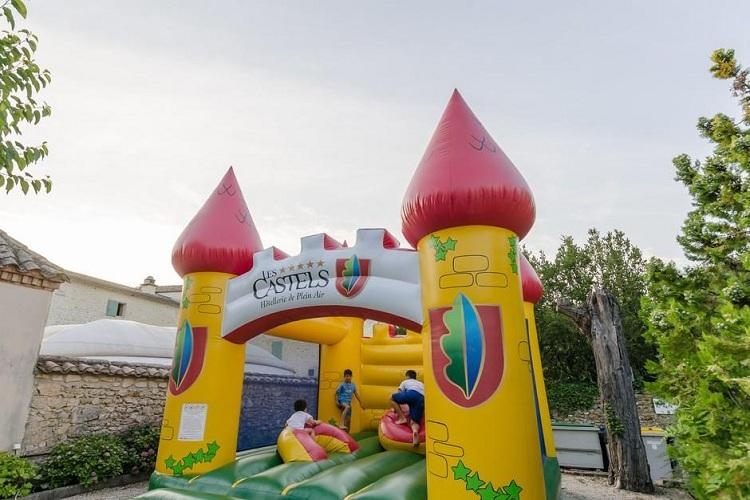 Château de Boisson Languedoc-Rosellón - Allegre les Fumades visuel 10/13 Château de Boisson Languedoc-Rosellón - Allegre les Fumades visuel 10/13