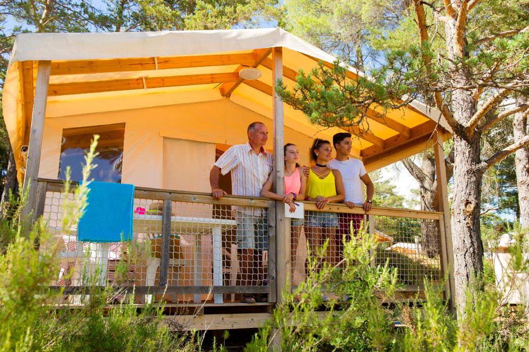 Côteau de la Marine Provenza-Alpes-Costa Azul - Montagnac Montpezat visuel 11/12 Côteau de la Marine Provenza-Alpes-Costa Azul - Montagnac Montpezat visuel 11/12