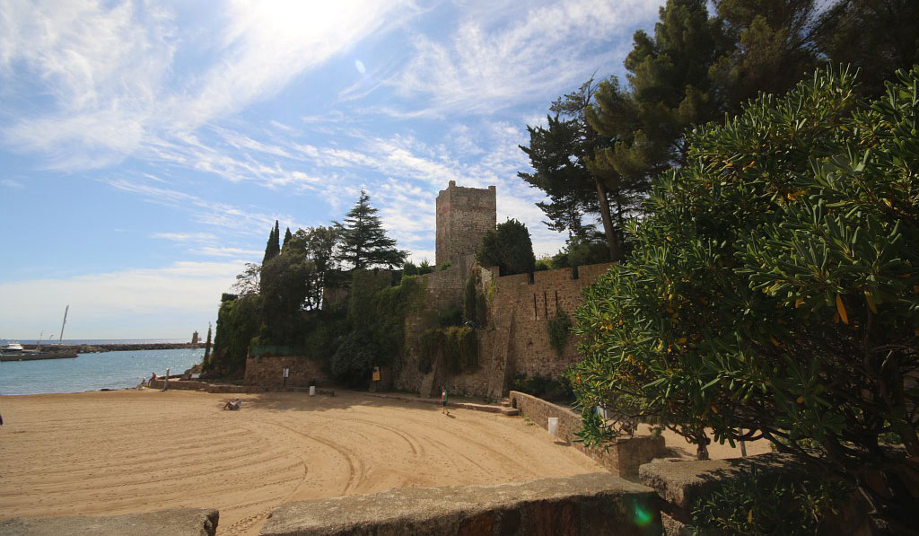 Côté Mer Provenza-Alpes-Costa Azul - Mandelieu-la-Napoule visuel 3/6 Côté Mer Provenza-Alpes-Costa Azul - Mandelieu-la-Napoule visuel 3/6