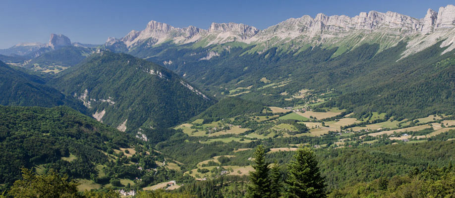Domaine Nuits de Cimes Ródano-Alpes - Château-Bernard visuel 3/4 Domaine Nuits de Cimes Ródano-Alpes - Château-Bernard visuel 3/4