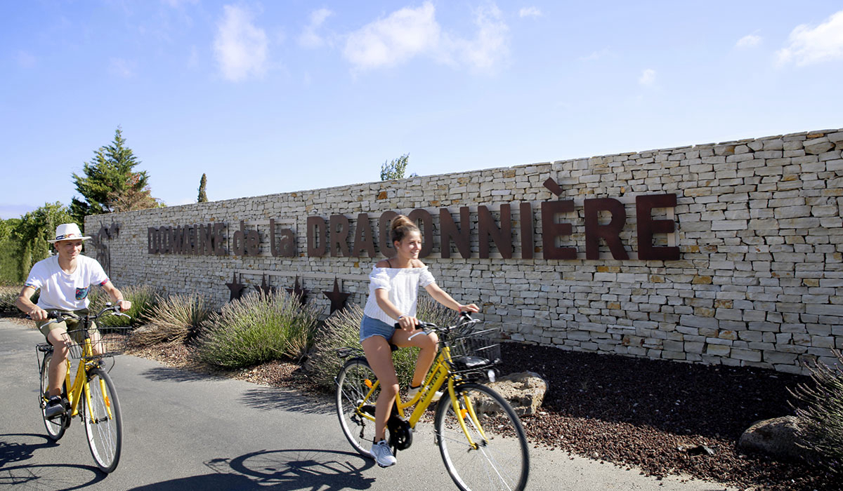 Domaine de la Dragonnière Languedoc-Rosellón - Vias visuel 40/50 Domaine de la Dragonnière Languedoc-Rosellón - Vias visuel 40/50