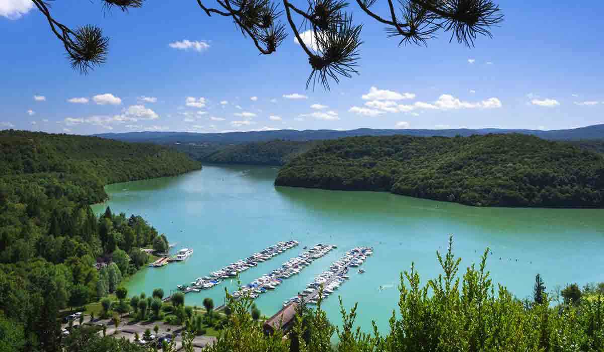 Domaine du Surchauffant Franco Condado - La Tour-du-Meix visuel 1/12 Domaine du Surchauffant Franco Condado - La Tour-du-Meix visuel 1/12