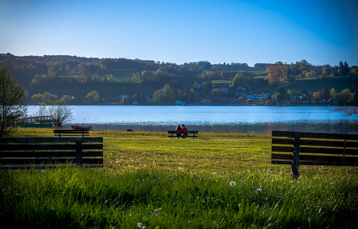 Détente et Clapotis Ródano-Alpes - Montferrat visuel 3/13 Détente et Clapotis Ródano-Alpes - Montferrat visuel 3/13