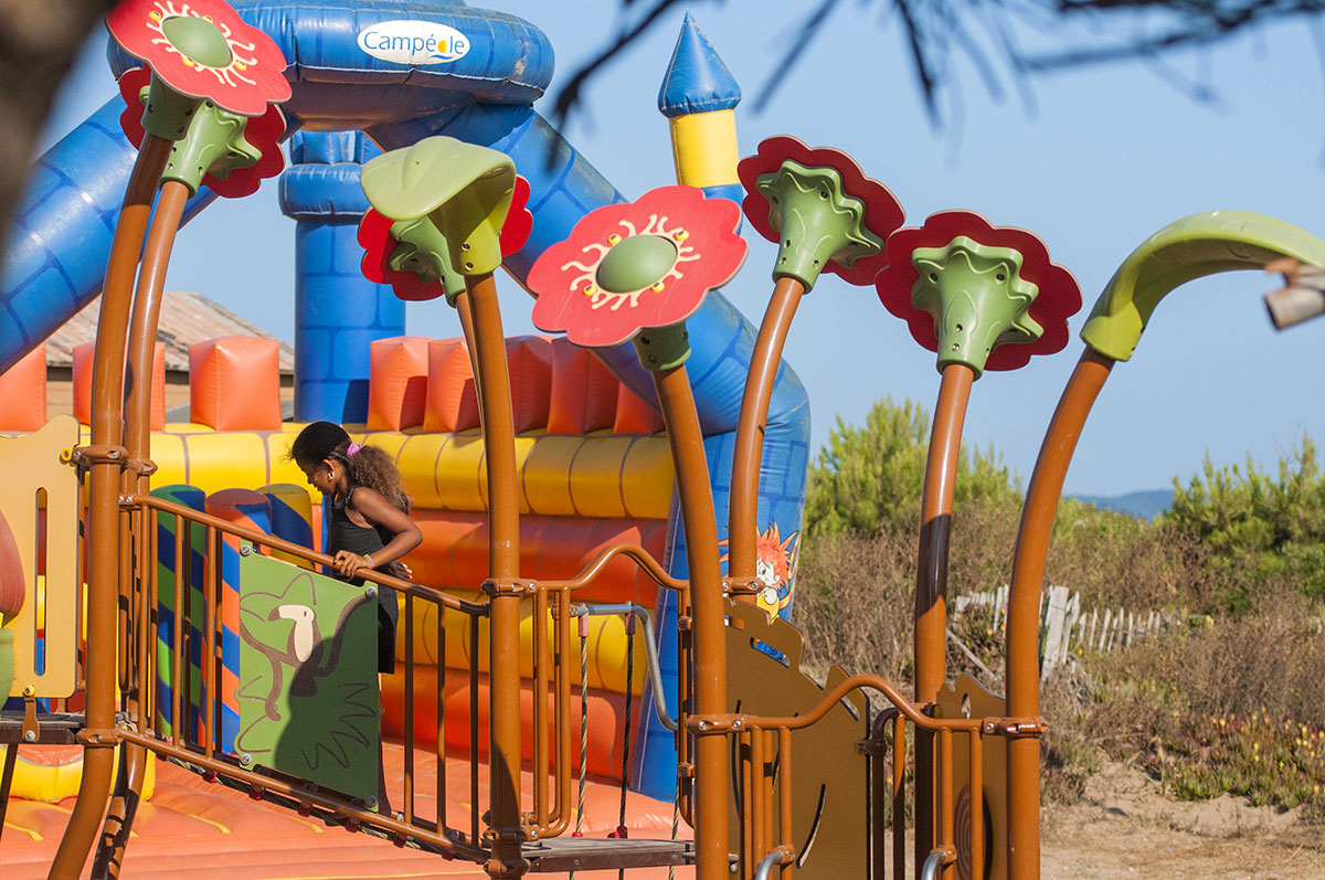 Eurosurf Provenza-Alpes-Costa Azul - Hyères visuel 9/10 Eurosurf Provenza-Alpes-Costa Azul - Hyères visuel 9/10