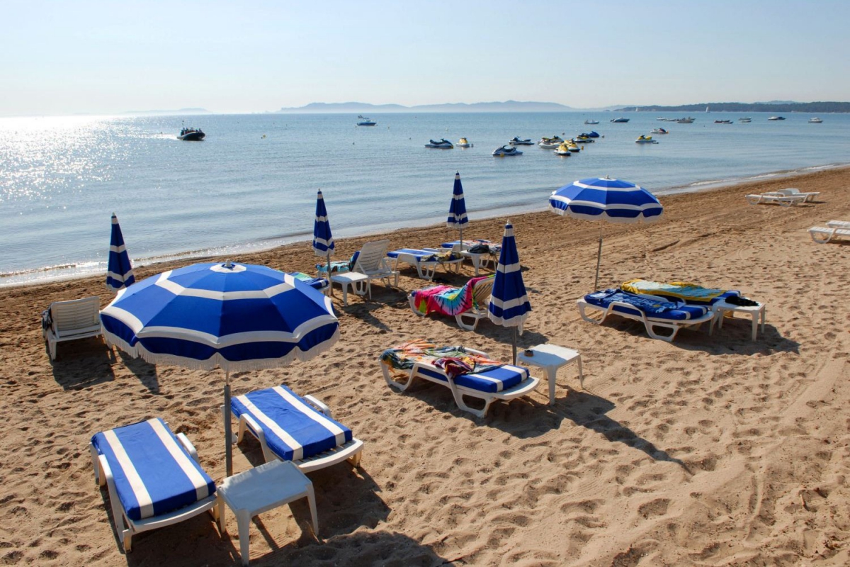 Eurosurf Provenza-Alpes-Costa Azul - Hyères visuel 10/10 Eurosurf Provenza-Alpes-Costa Azul - Hyères visuel 10/10