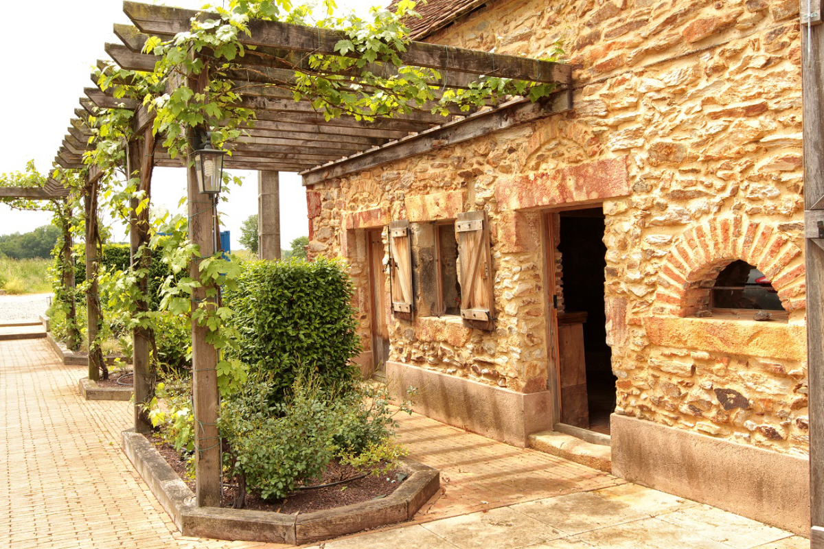 Ferme de Bonneblond Auvernia - Saint-Désiré visuel 3/4 Ferme de Bonneblond Auvernia - Saint-Désiré visuel 3/4