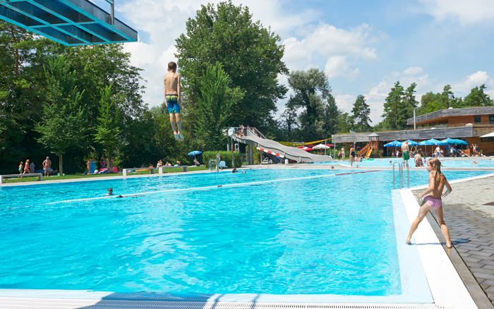 Flaach am Rhein TCS Zúrich - Flaach visuel 2/2