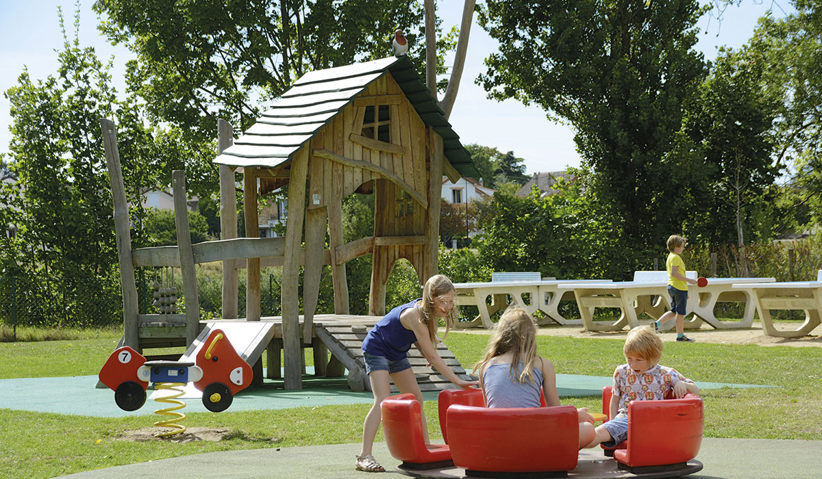 International de Maisons-Laffitte Isla de Francia - Maisons-Laffitte visuel 11/25 International de Maisons-Laffitte Isla de Francia - Maisons-Laffitte visuel 11/25