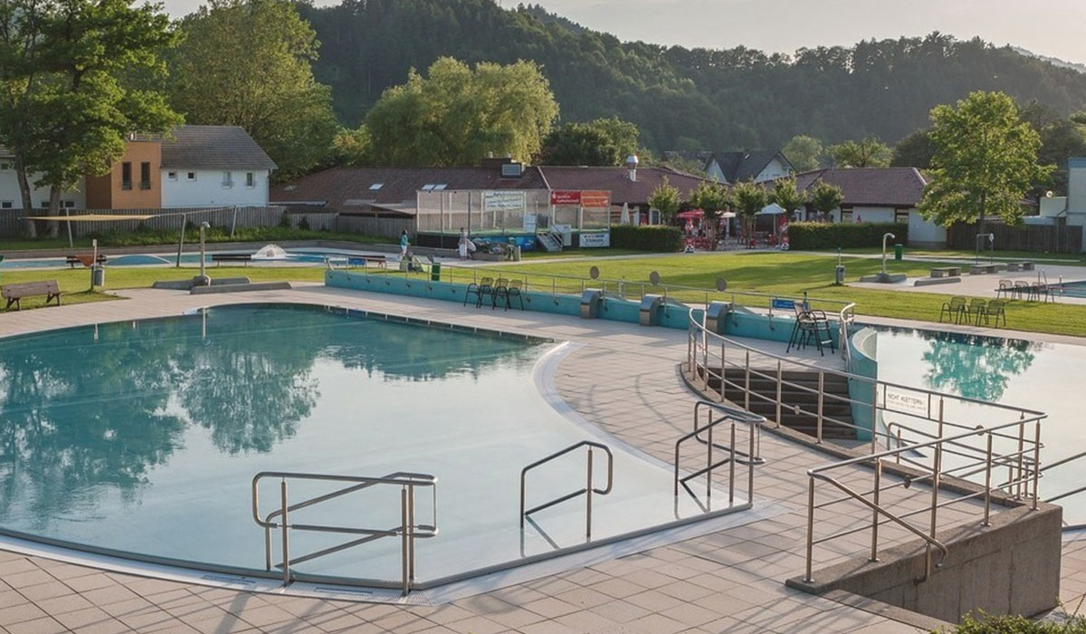 Kirchzarten Baden-Wurtemberg - Kirchzarten visuel 1/1