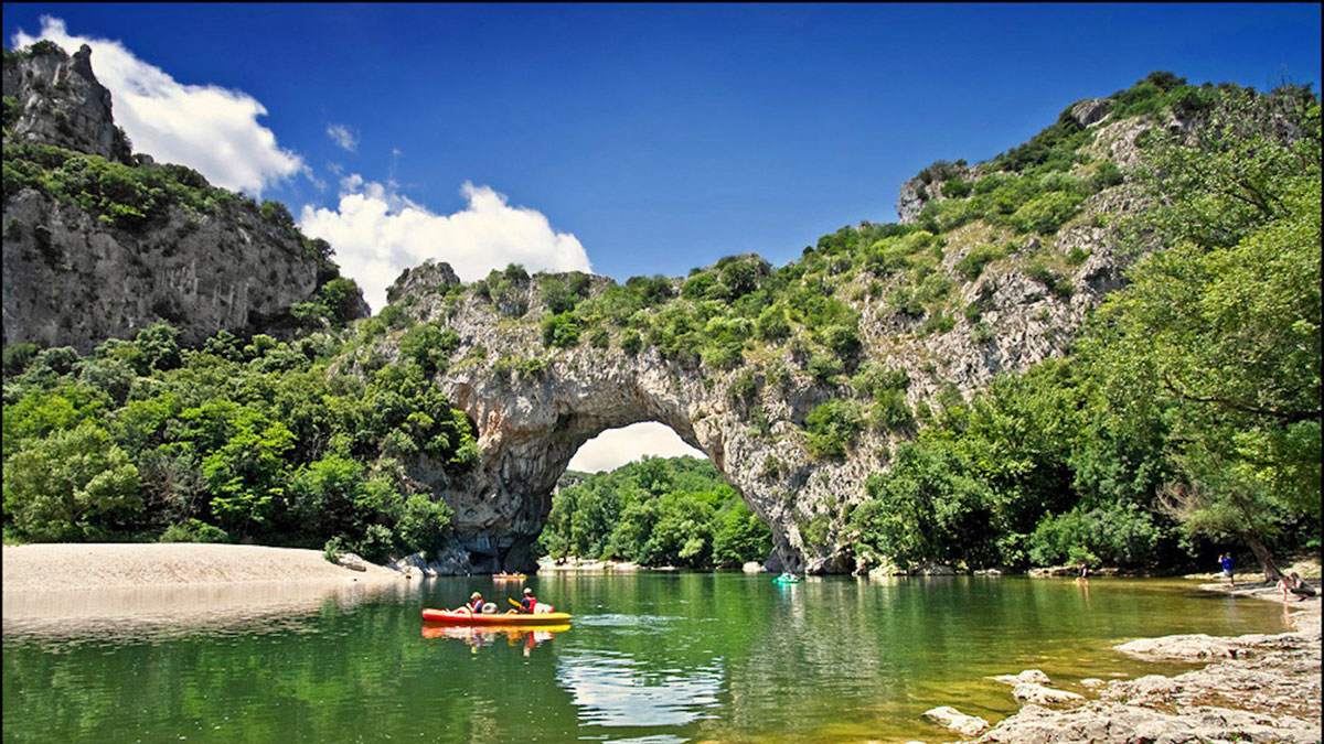 La Buissière Languedoc-Rosellón - Barjac visuel 2/12 La Buissière Languedoc-Rosellón - Barjac visuel 2/12