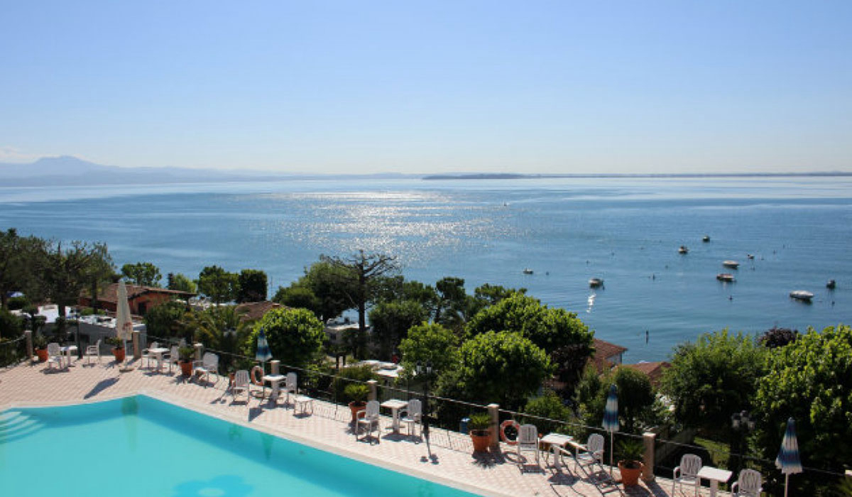 La Ca' Lombardía - Padenghe Sul Garda visuel 2/3 La Ca' Lombardía - Padenghe Sul Garda visuel 2/3