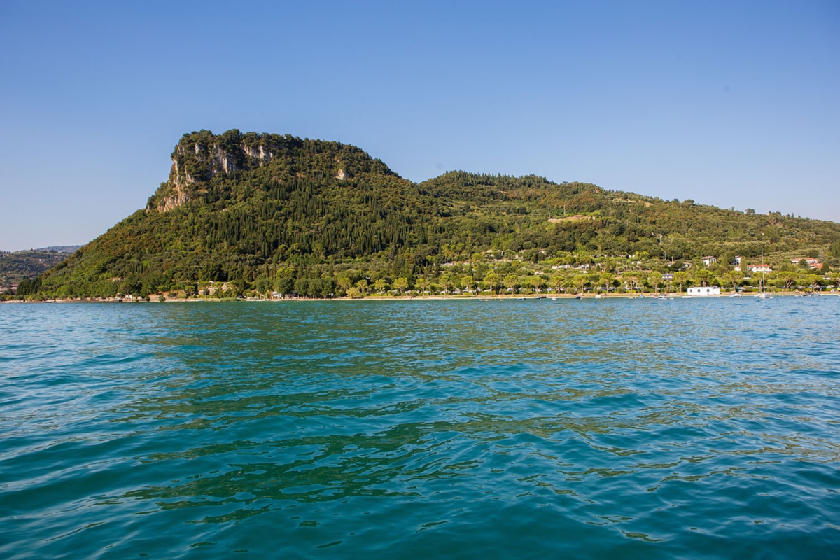 La Rocca Lombardía - Bardolino visuel 7/10 La Rocca Lombardía - Bardolino visuel 7/10