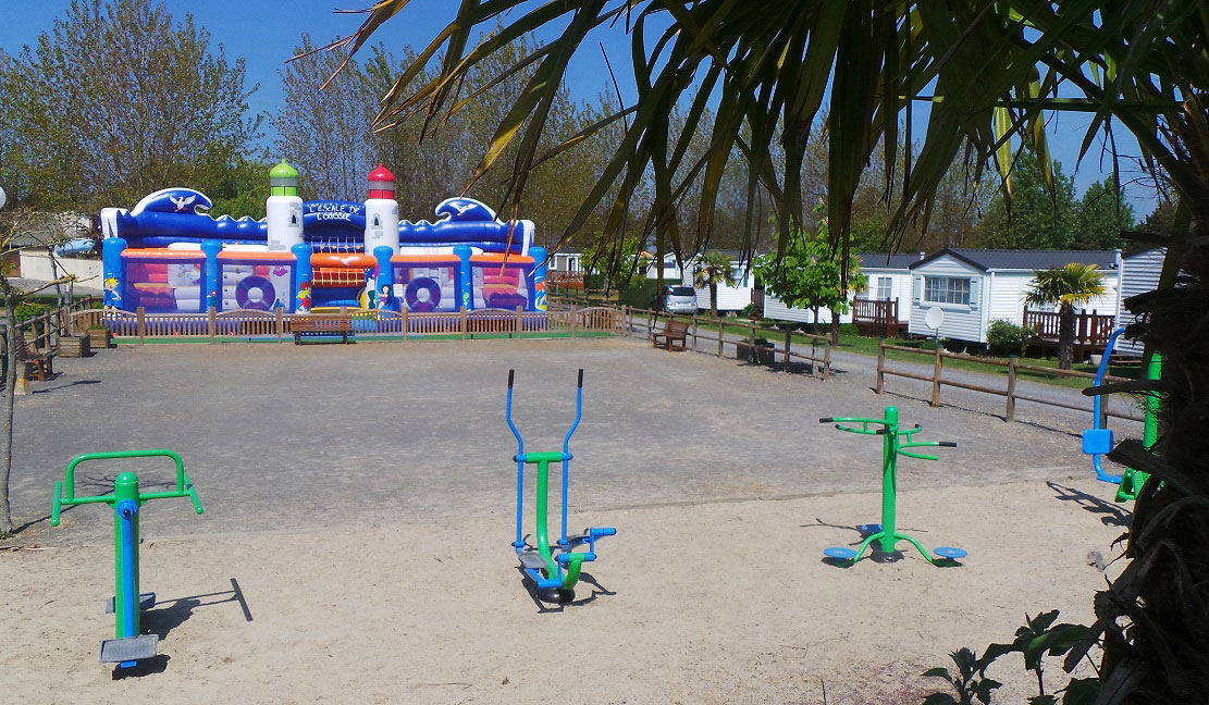 La Route Blanche Baja Normandía - Bréville-sur-Mer visuel 17/23 La Route Blanche Baja Normandía - Bréville-sur-Mer visuel 17/23