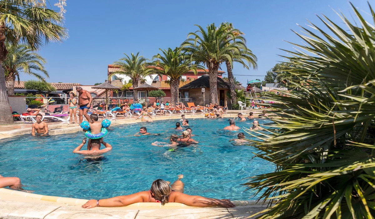 La Sardane Languedoc-Rosellón - Argelès-sur-Mer visuel 5/13 La Sardane Languedoc-Rosellón - Argelès-sur-Mer visuel 5/13