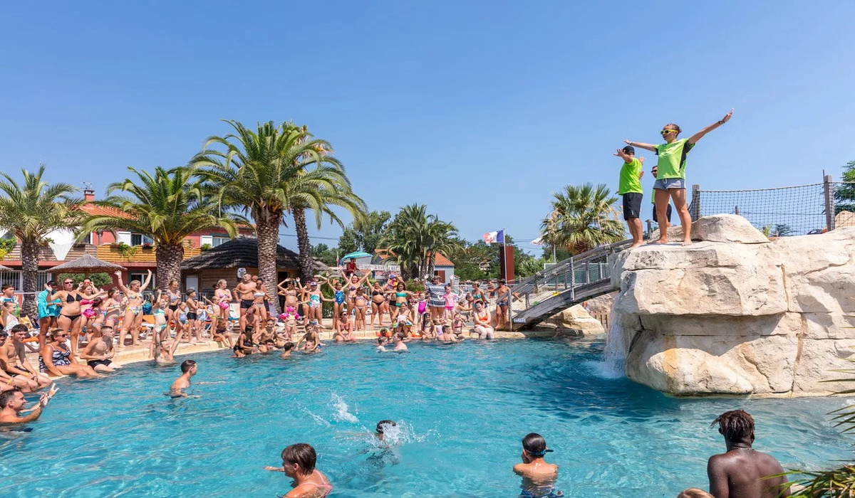 La Sardane Languedoc-Rosellón - Argelès-sur-Mer visuel 3/13 La Sardane Languedoc-Rosellón - Argelès-sur-Mer visuel 3/13