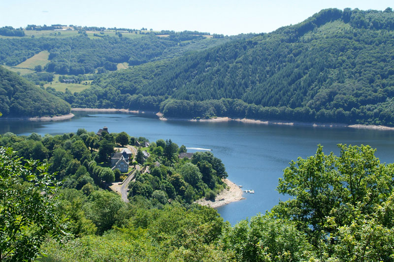 La Source Mediodía-Pirineos - Thérondels visuel 9/17 La Source Mediodía-Pirineos - Thérondels visuel 9/17