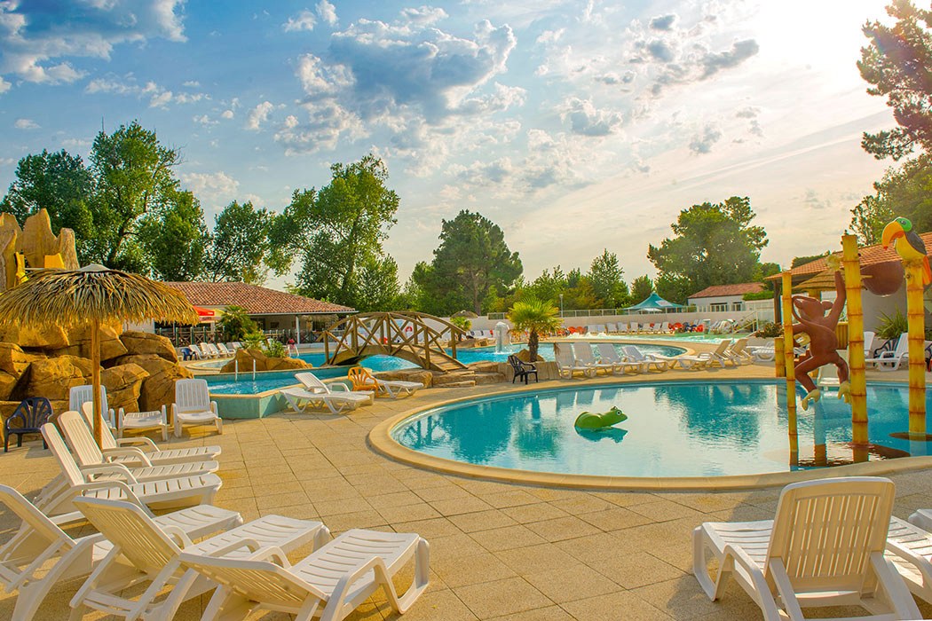 La Yole Países del Loira - Saint-Jean-de-Monts visuel 1/11 La Yole Países del Loira - Saint-Jean-de-Monts visuel 1/11