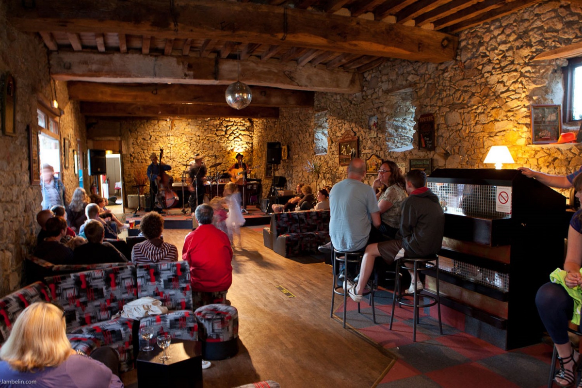 Le Domaine du Logis Bretaña - La Chapelle-aux-Filtzméens visuel 7/17 Le Domaine du Logis Bretaña - La Chapelle-aux-Filtzméens visuel 7/17