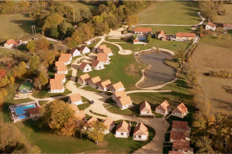 Le Lac Bleu Mediodía-Pirineos - Lacapelle-Marival visuel 2/7 Le Lac Bleu Mediodía-Pirineos - Lacapelle-Marival visuel 2/7