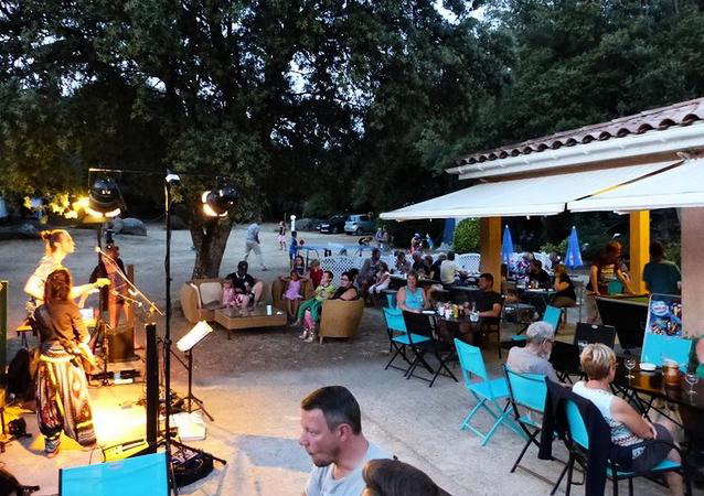 Le Martinet Rouge Languedoc-Rosellón - Brousses-et-Villaret visuel 9/10 Le Martinet Rouge Languedoc-Rosellón - Brousses-et-Villaret visuel 9/10