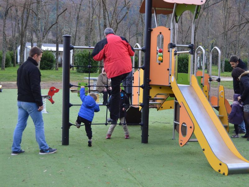 Le Ventadour Ródano-Alpes - Meyras visuel 14/15 Le Ventadour Ródano-Alpes - Meyras visuel 14/15