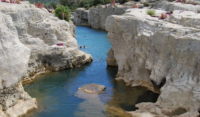 Les Cascades Languedoc-Rosellón - La Roque-sur-Cèze visuel 11/17 Les Cascades Languedoc-Rosellón - La Roque-sur-Cèze visuel 11/17