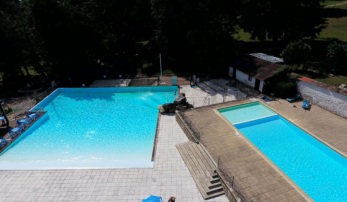 Manoir de Bezolle Bourgogne - Saint-Péreuse visuel 2/3 Manoir de Bezolle Bourgogne - Saint-Péreuse visuel 2/3