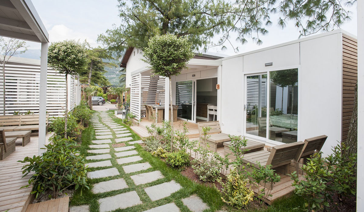 Maroadi Trentino-Alto Adigio - Nago-Torbole visuel 3/4 Maroadi Trentino-Alto Adigio - Nago-Torbole visuel 3/4