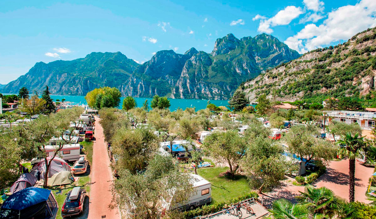 Maroadi Trentino-Alto Adigio - Nago-Torbole visuel 1/4 Maroadi Trentino-Alto Adigio - Nago-Torbole visuel 1/4