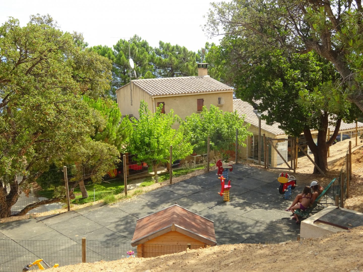 Mozziconaccio Córcega - Sainte-Lucie-de-Porto-Vecchio visuel 3/3