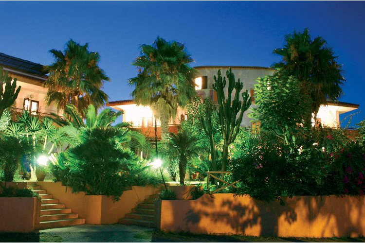 Residence Esmeraldo Calabria - Ricadi visuel 2/4