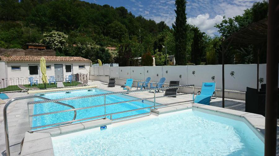 Rose De Provence Provenza-Alpes-Costa Azul - Riez visuel 3/4 Rose De Provence Provenza-Alpes-Costa Azul - Riez visuel 3/4