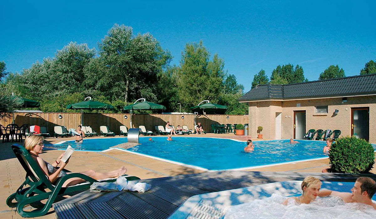 Wulfener Hals Sajonia-Anhalt - Wulfen visuel 1/3 Wulfener Hals Sajonia-Anhalt - Wulfen visuel 1/3