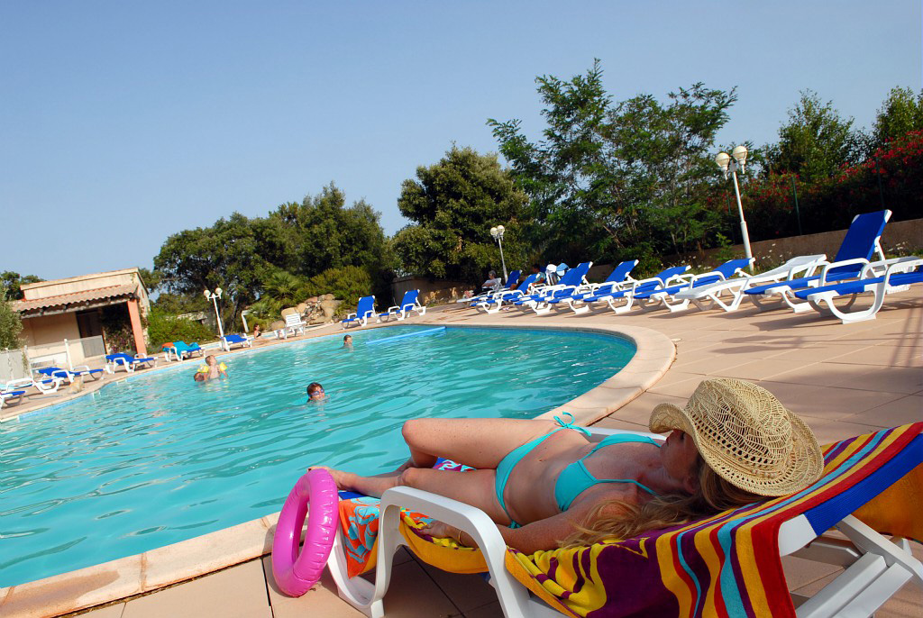 Acqua e Sole Córcega - Sainte-Lucie-de-Porto-Vecchio visuel 3/15 Acqua e Sole Córcega - Sainte-Lucie-de-Porto-Vecchio visuel 3/15