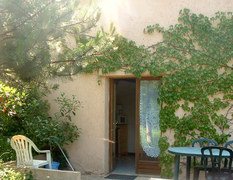 Aire Naturelle de Caneyrac Languedoc-Rosellón - Riols visuel 5/6 Aire Naturelle de Caneyrac Languedoc-Rosellón - Riols visuel 5/6