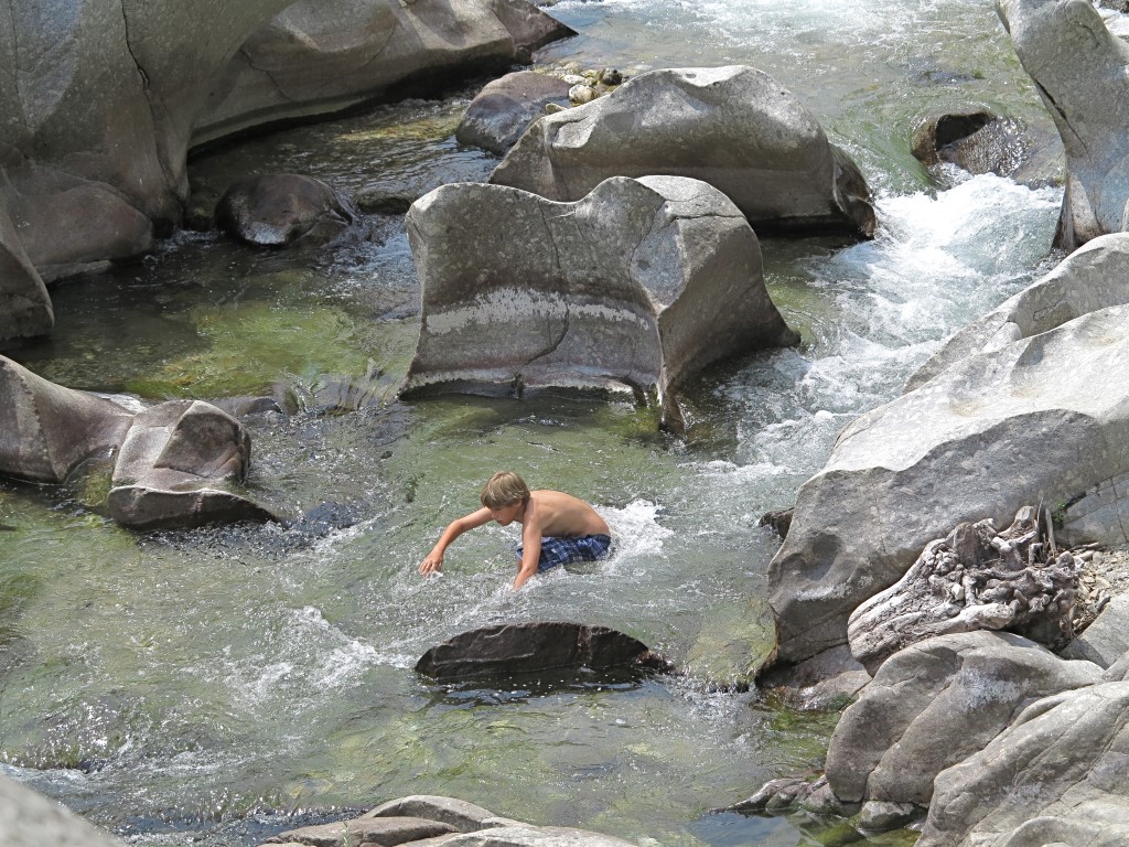 Cevennes Provence Languedoc-Rosellón - Anduze visuel 2/5 Cevennes Provence Languedoc-Rosellón - Anduze visuel 2/5