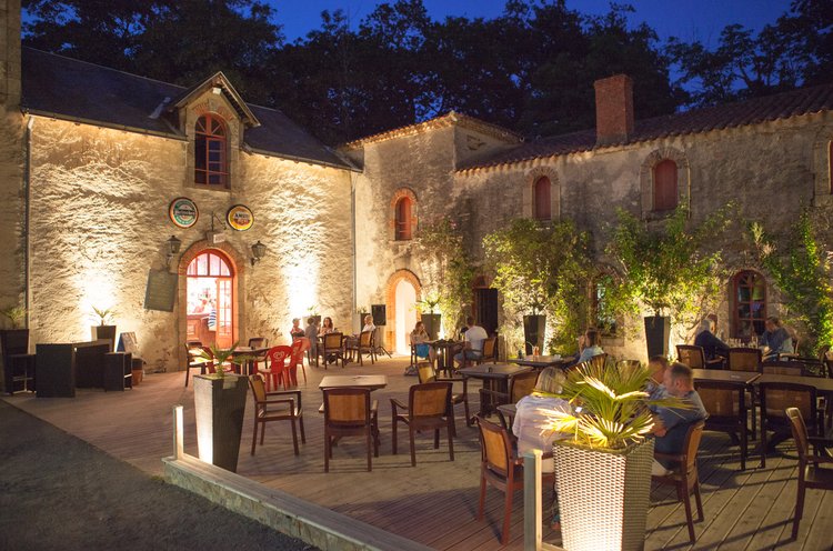 Château de la Forêt Países del Loira - Saint-Julien-des-Landes visuel 5/10 Château de la Forêt Países del Loira - Saint-Julien-des-Landes visuel 5/10