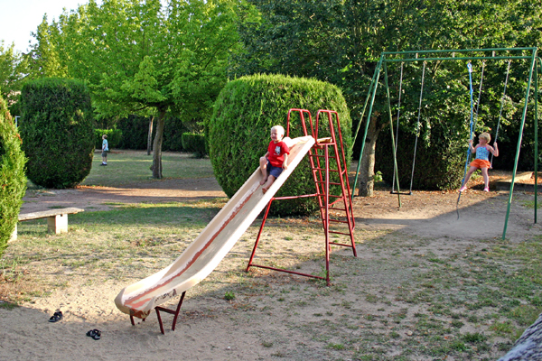 Château de la Rolandière centro valle - Trogues visuel 9/11 Château de la Rolandière centro valle - Trogues visuel 9/11