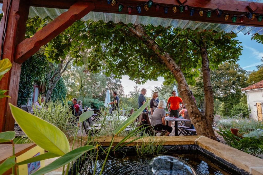 Domaine de Corneuil Aquitania - Saint-Sulpice-de-Mareuil visuel 11/11 Domaine de Corneuil Aquitania - Saint-Sulpice-de-Mareuil visuel 11/11