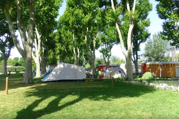 Camping de la Durance Provenza-Alpes-Costa Azul - Cavaillon visuel 2/8 Camping de la Durance Provenza-Alpes-Costa Azul - Cavaillon visuel 2/8