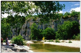 de Peyroche Ródano-Alpes - Labeaume visuel 8/10 de Peyroche Ródano-Alpes - Labeaume visuel 8/10