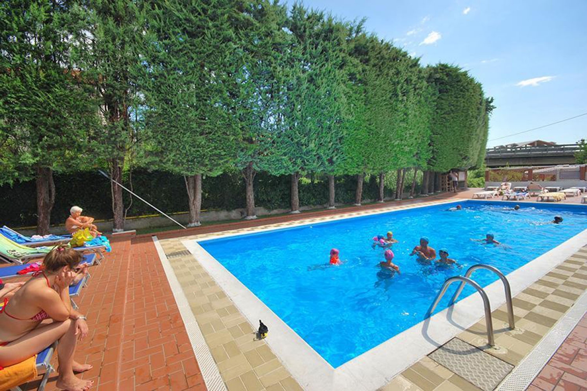 dei Fiori Liguria - Pietra Ligure visuel 3/11 dei Fiori Liguria - Pietra Ligure visuel 3/11