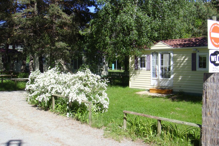 Camping des 5 Vallées Provenza-Alpes-Costa Azul - Serre Chevalier 1200 - Briançon visuel 10/11 Camping des 5 Vallées Provenza-Alpes-Costa Azul - Serre Chevalier 1200 - Briançon visuel 10/11