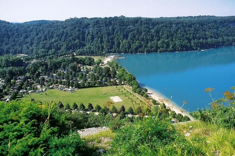 Domaine de Chalain Franco Condado - Doucier visuel 2/9