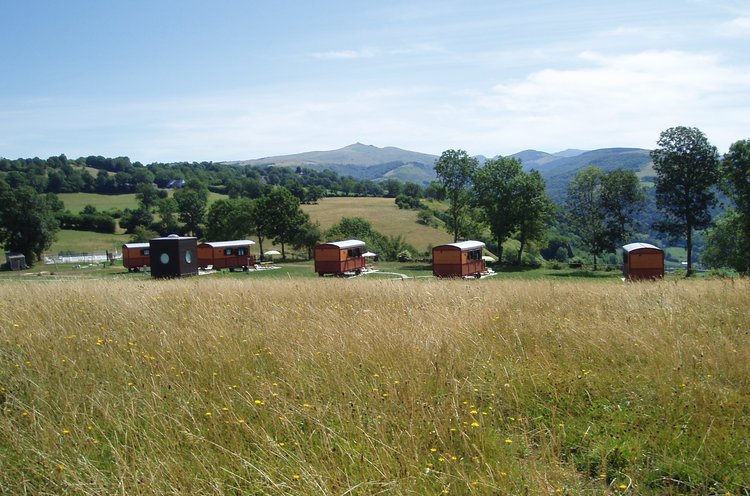 Domaine de Chaux Revel Auvernia - Saint-Martin-Valmeroux visuel 4/7 Domaine de Chaux Revel Auvernia - Saint-Martin-Valmeroux visuel 4/7