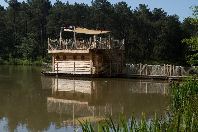 Domaine de l'Etang de Bazange Aquitania - Monfaucon visuel 5/10 Domaine de l'Etang de Bazange Aquitania - Monfaucon visuel 5/10