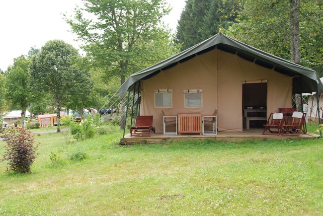 Domaine de Mialaret Limosín - Neuvic visuel 4/6 Domaine de Mialaret Limosín - Neuvic visuel 4/6