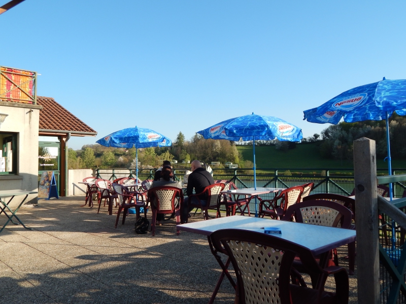 Camping du Moulin Ródano-Alpes - Meyrieu-les-Étangs visuel 6/7